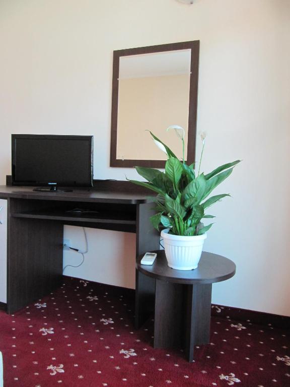 Maverick Hotel