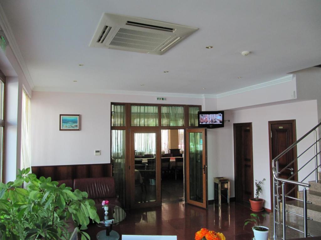 Maverick Hotel Sunny Beach